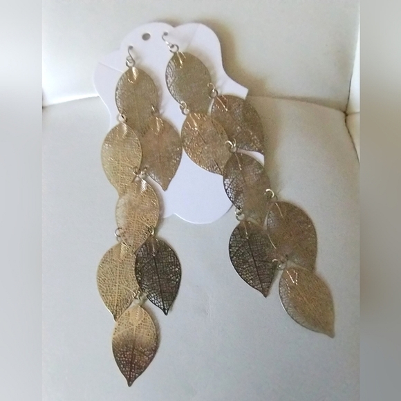 New Tiered Long Leaf Earrings, Shoulder Duster Style - Picture 5 of 10